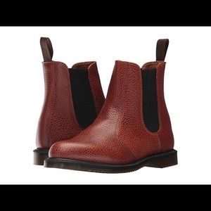 [Brand New!] Dr. Martens Flora Chelsea Boots
